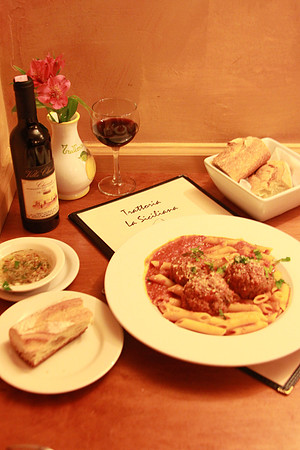 Trattoria La Siciliana